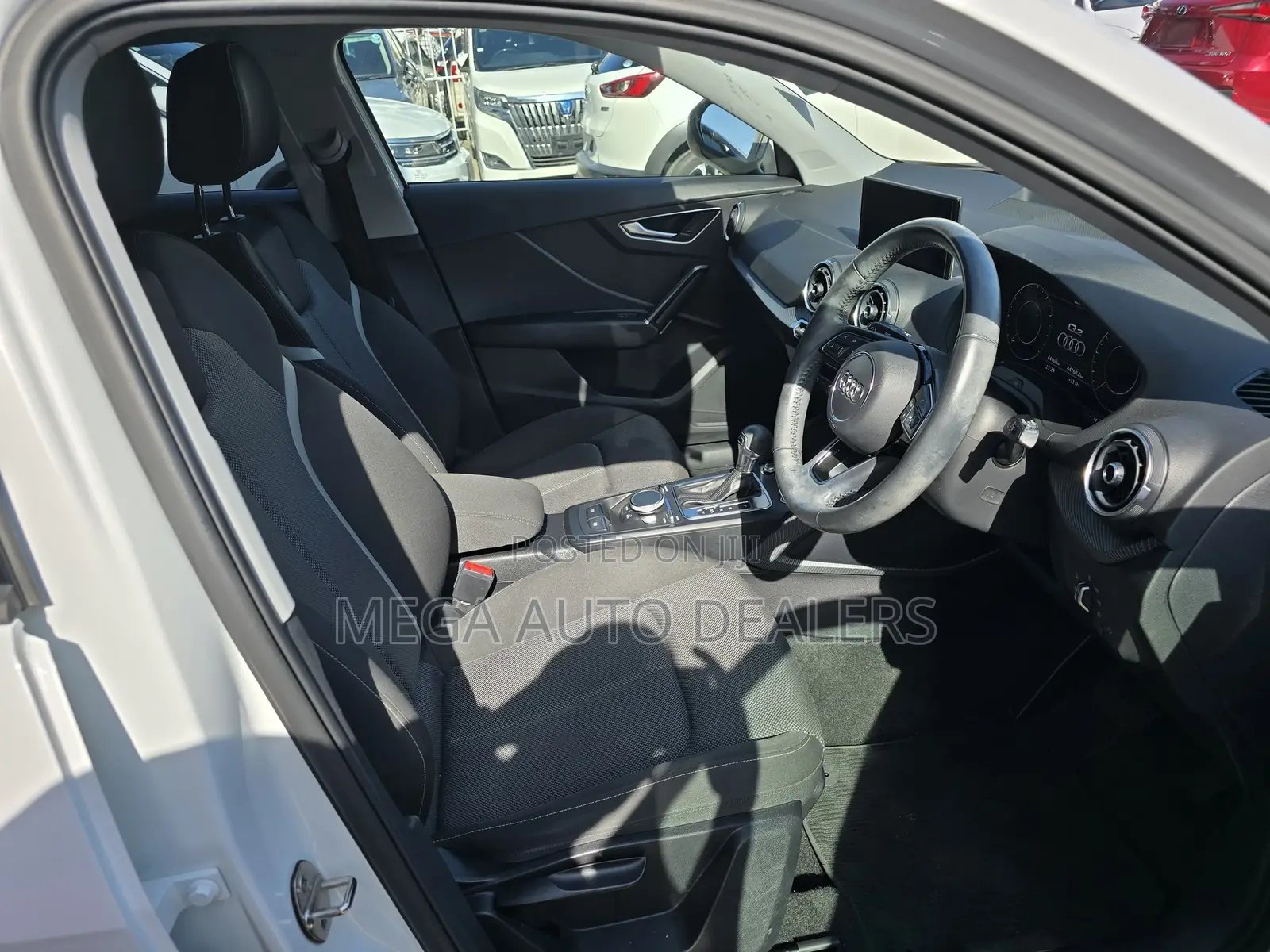 Audi Q2 2018 White
