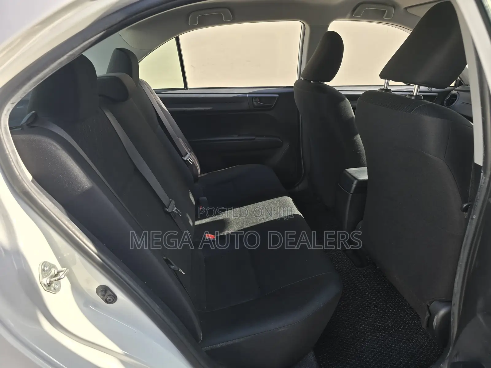 Toyota Axio 2018 White