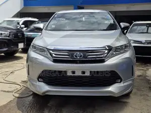 Toyota Harrier 2019 Silver