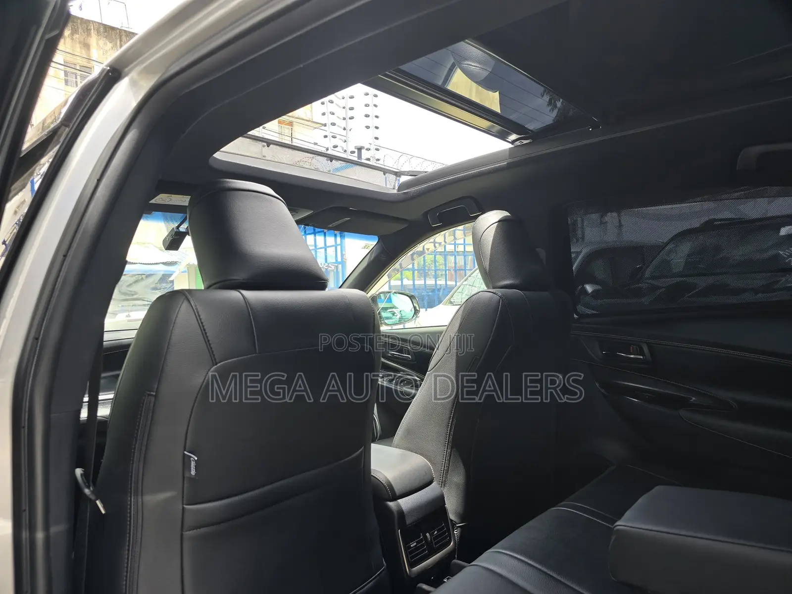 Toyota Harrier 2019 Silver