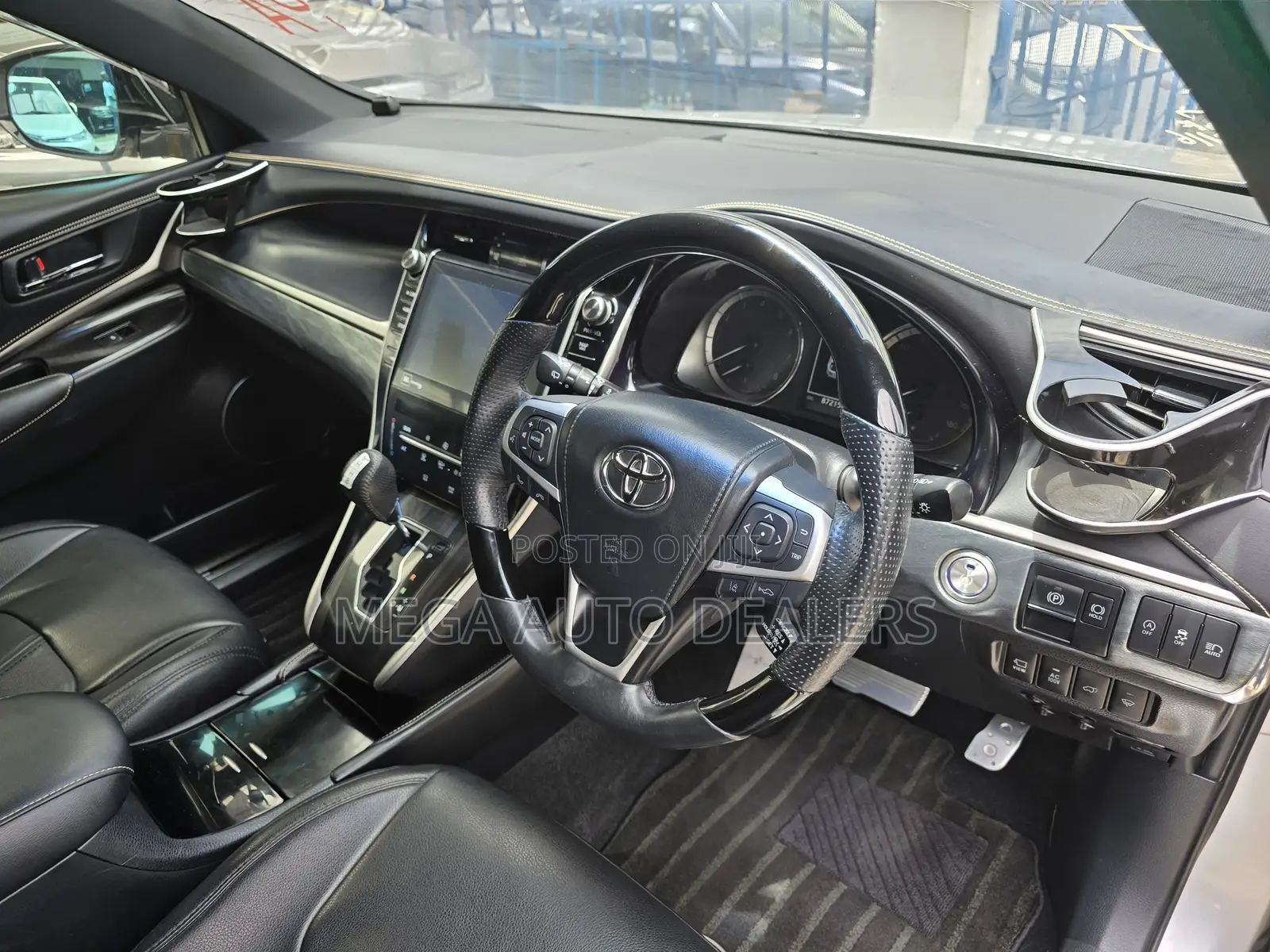 Toyota Harrier 2019 Silver