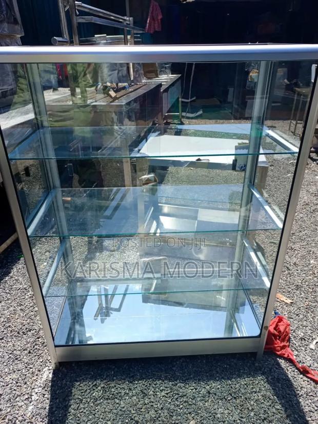 Display  Professional Aluminium With Glass