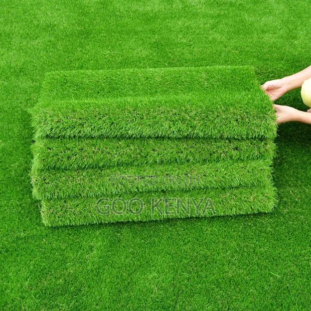 Outdoor Carpet; Balcony/ Outdoor Weather-Proof Green Grass-Like Carpet