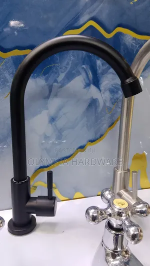 Black Kitchen Tap