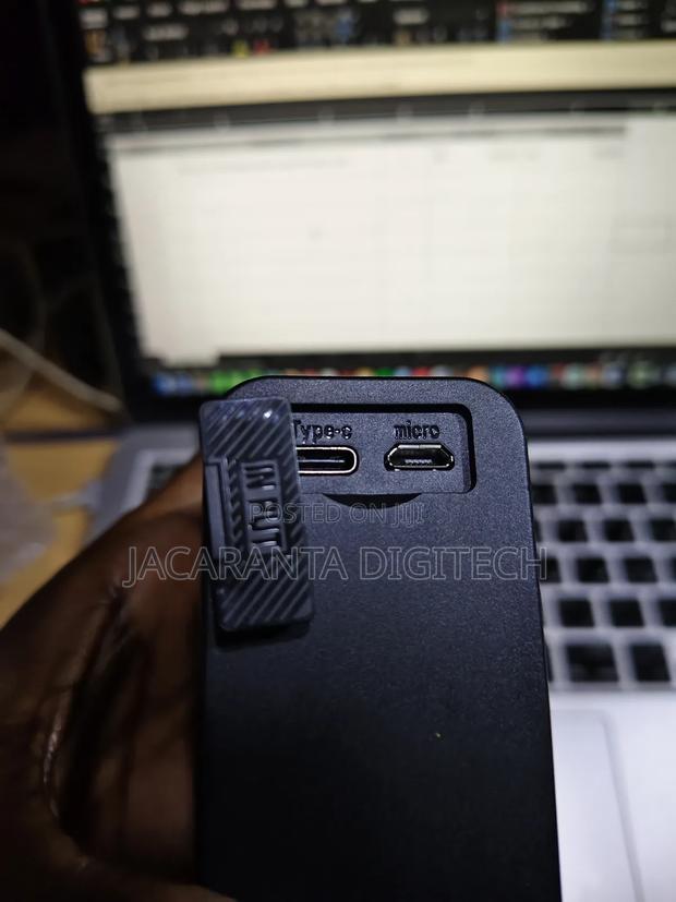 Sony Np-F980l Digital Video Camera Battery Pack - thumbnail 4