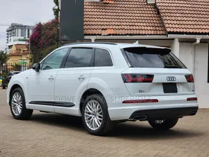 Audi Q7 2.0T Premium AWD quattro 2018 White