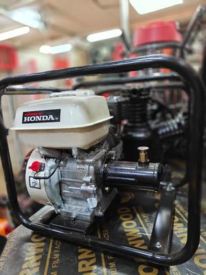 Honda Concrete Vibrator With 45mm Shaft - main view