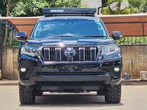 Toyota Land Cruiser Prado 2019 Black