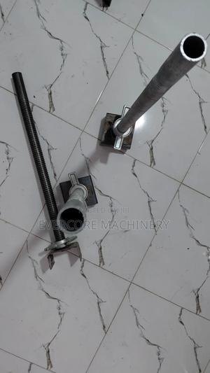 Havy Duty U-Jacks for Scaffolds Material. - main view