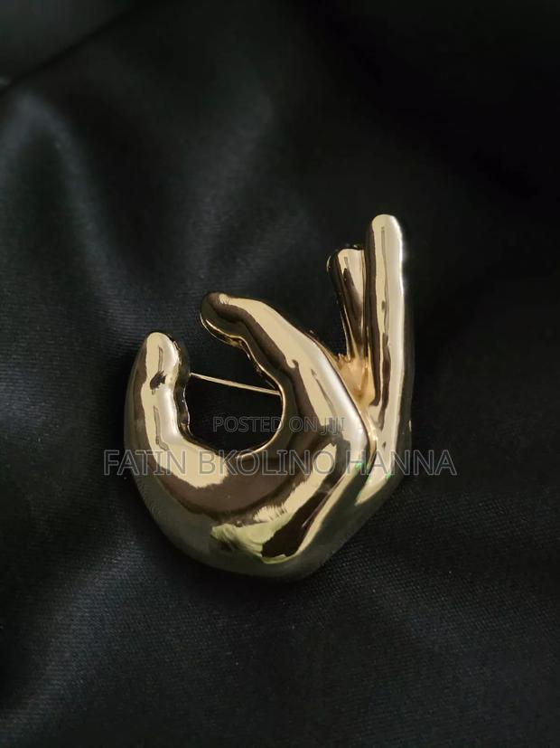 Chunky Brooches for Women - main view