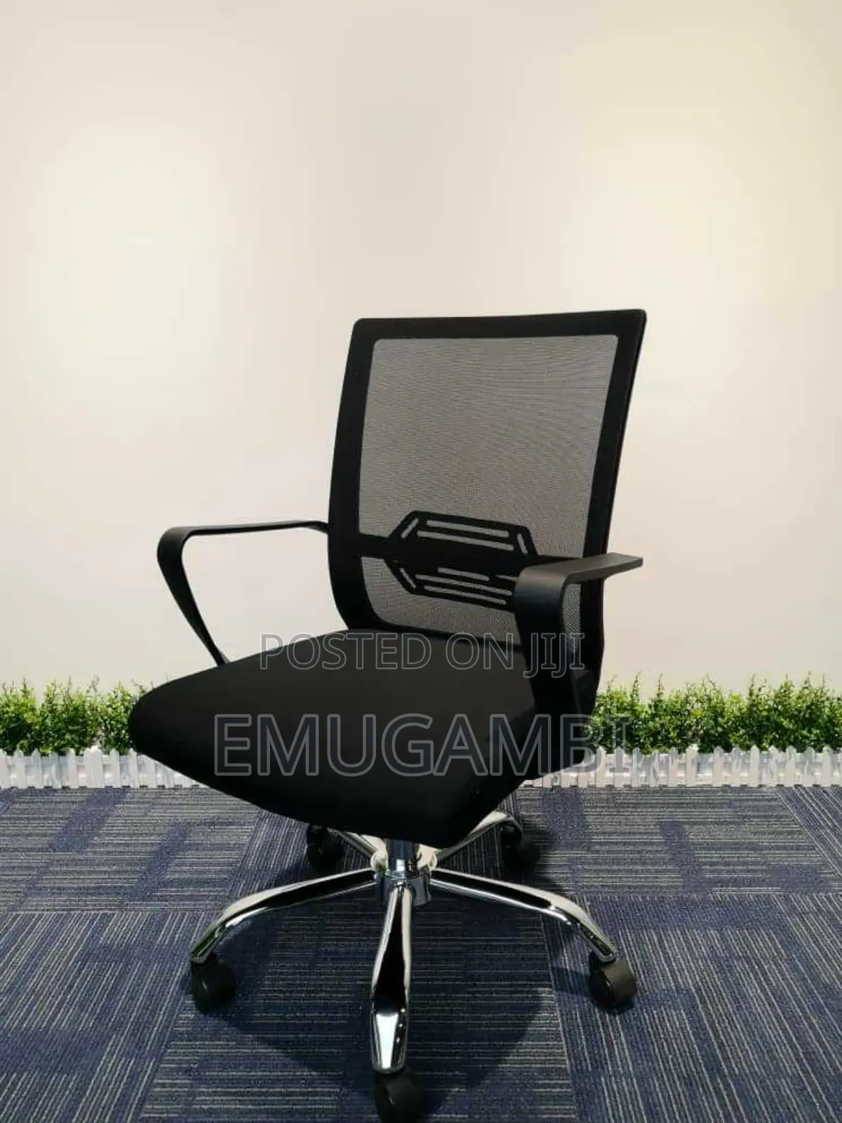 Comfortable Orthopedic Office Seat