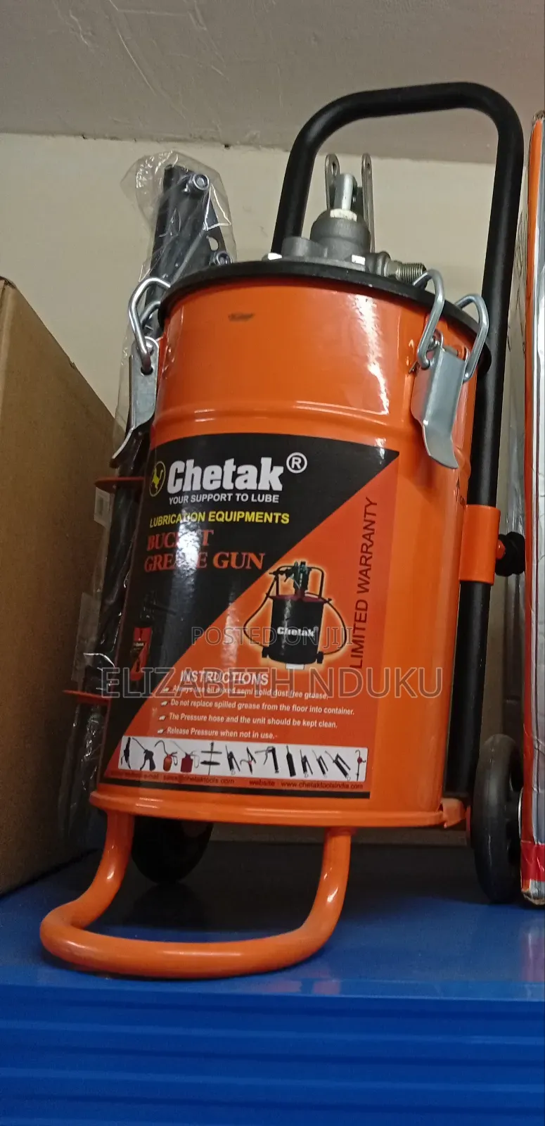 Grease Bucket Dispenser 5kg (Weight)