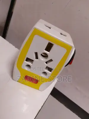 Top Plug Travel Adaptor With Indicator and Switch Button