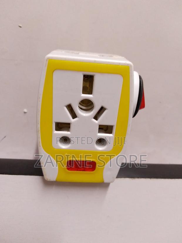 Travel Adaptor Plug 13a Fused - main view