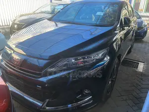 Toyota Harrier 2.0 Turbo 4WD 2018 Black