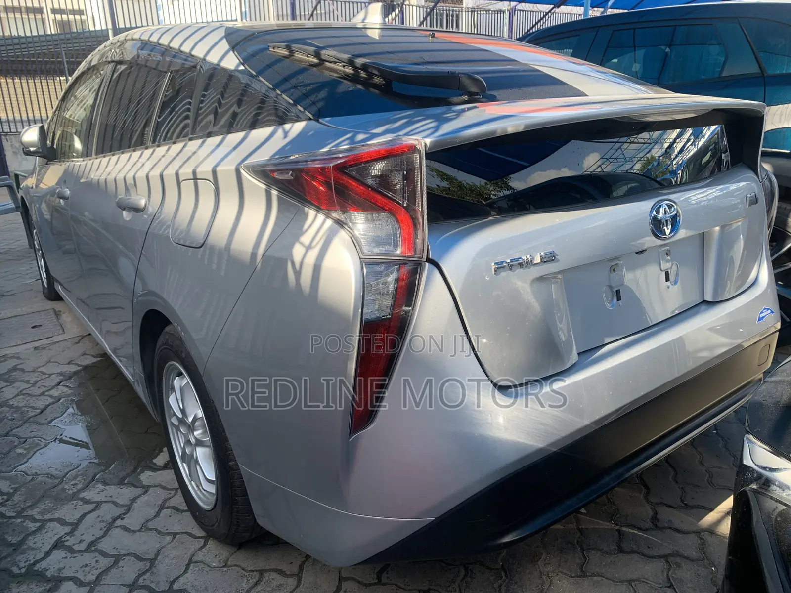 Toyota Prius Two Eco 2018 Silver
