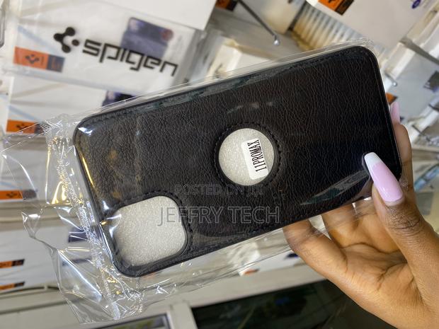 Elef Premium Pu Luxury Leather Logo Cut for iPhone 11 Pro Max - thumbnail 2