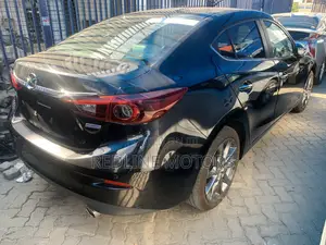 Mazda Axela 2018 Black