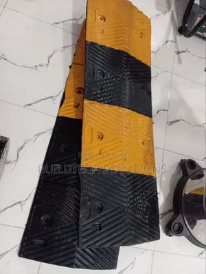 Strong Rubber Speed Bumps – Heavy Duty Design