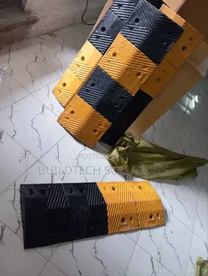 Strong Rubber Speed Bumps – Heavy Duty Design