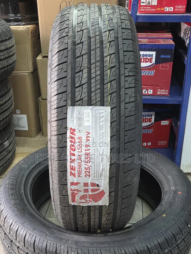 225/55r19 Zextour Premium