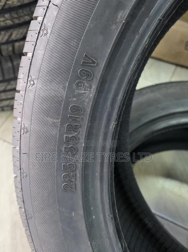 225/55r19 Zextour Premium - thumbnail 4