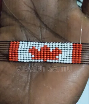 Canadian Bed Bracelet