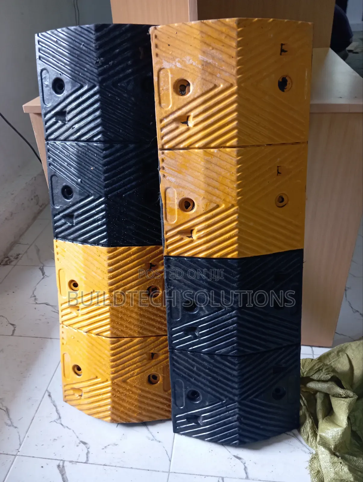 100% Rubber Bumps