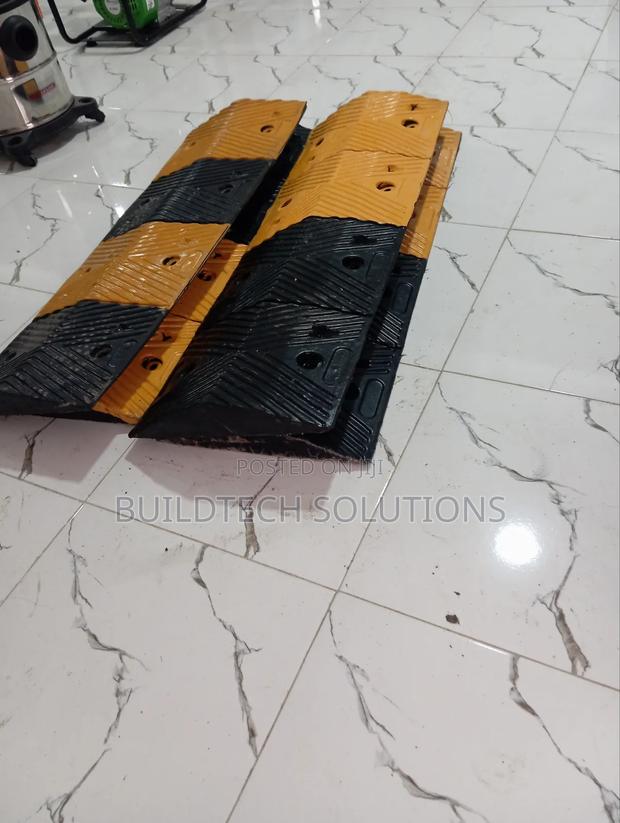 Reflective Rubber Speed Bumps in Industrial Area - thumbnail 2