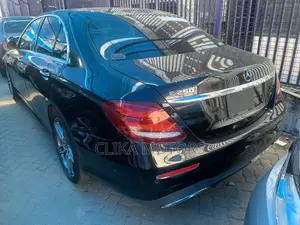 Mercedes-Benz E250 2018 Black