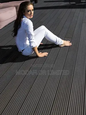Strong WPC Decking Floor 2.9m × 14cm × 25mm | Long Lasting