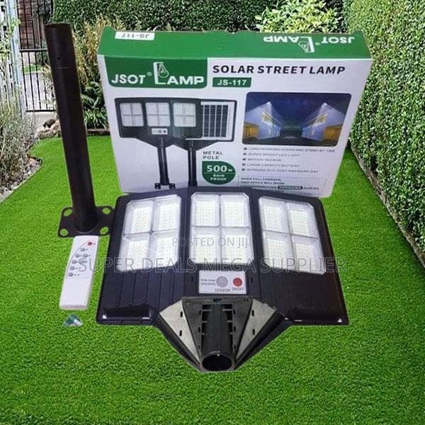Quality Ensured High-Powered Jsot 500 Watts Outdoor Solar Street Lamp