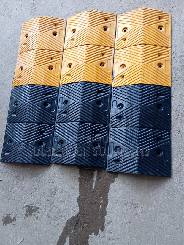 Traffic Threshold/ Rubber Speed Bumps - main view