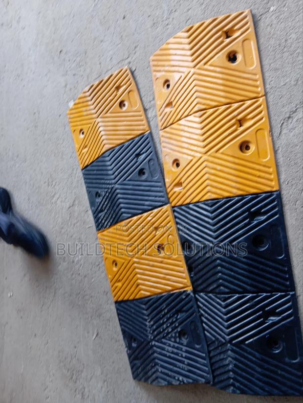 Imported Parking Rubber Bumps