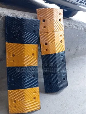 Heavy Duty Traffic Calming Speed Breakers