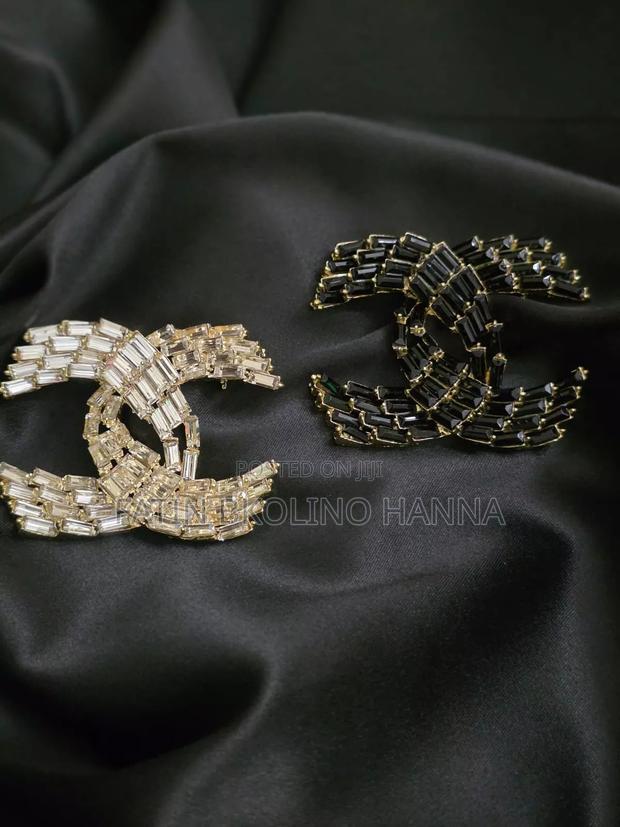 Chanel Big Brooches - main view