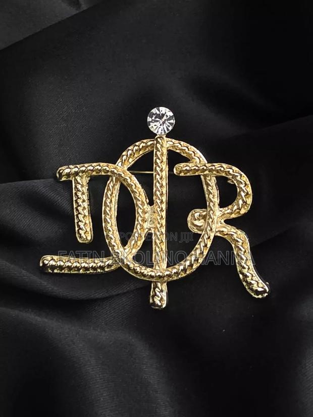 Branded Big Brooches - main view