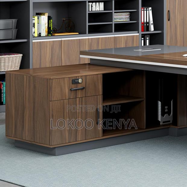 Office Desk : 1.6 Meter Modern Executive Desk - thumbnail 5