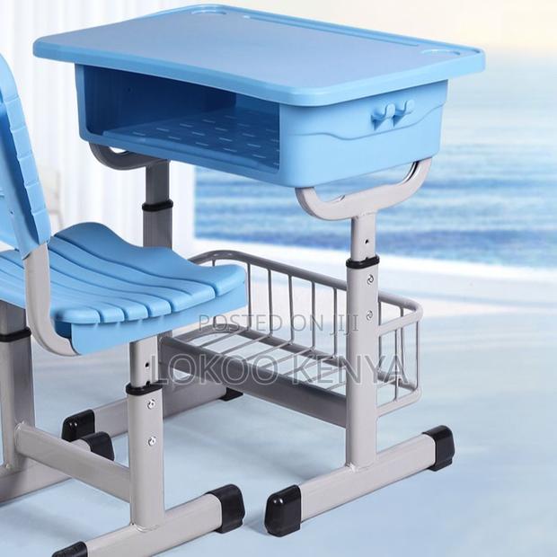 Kids Desk : Blue Adjustable Desk And Chair - thumbnail 6