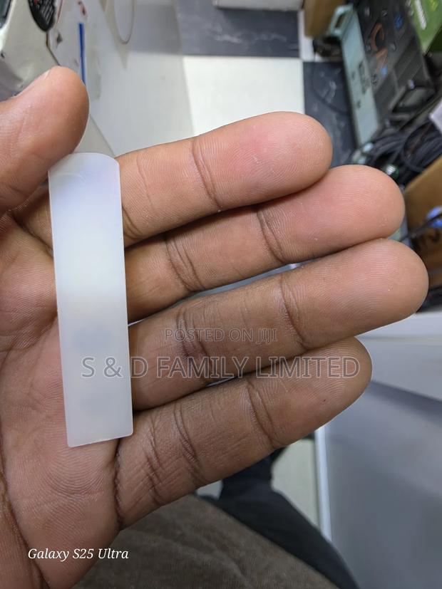 Synthetic Alto Saxophone Reed - thumbnail 3