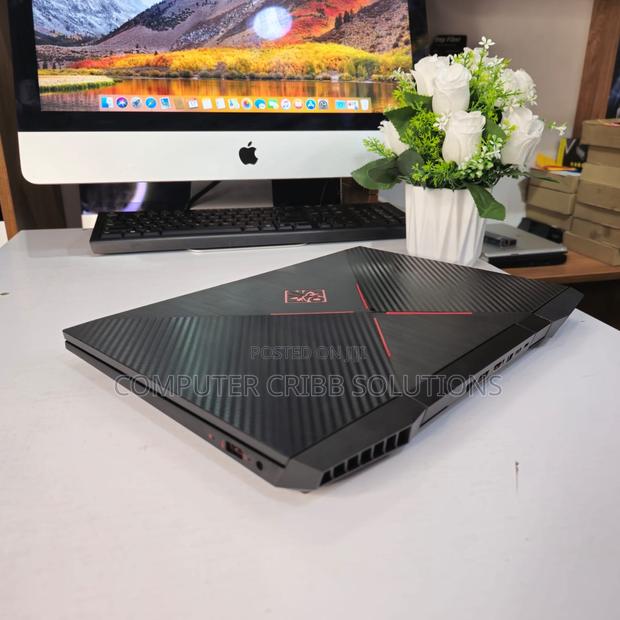 Laptop HP Omen 15 16GB Intel Core I7 SSD 512GB - thumbnail 3