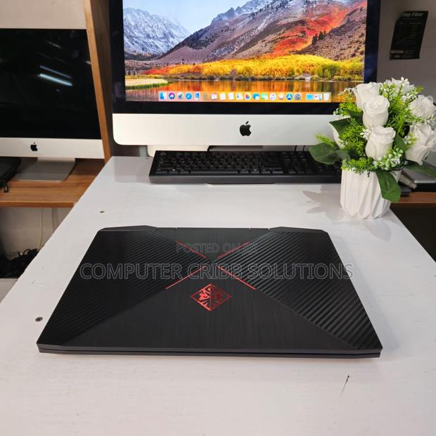 Laptop HP Omen 15 16GB Intel Core I7 SSD 512GB - thumbnail 2