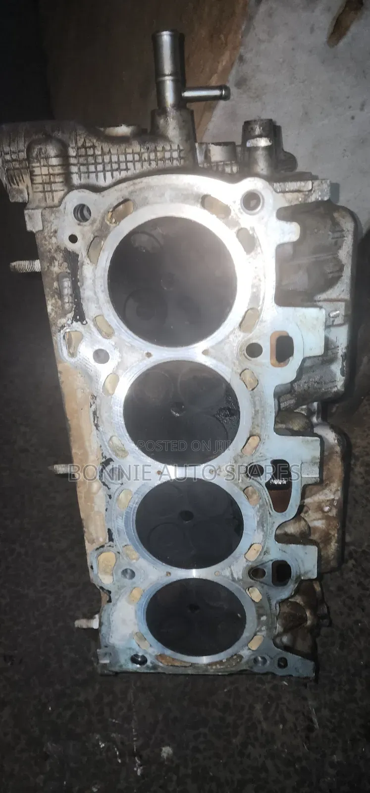 1az Cylinder Head Voxy
