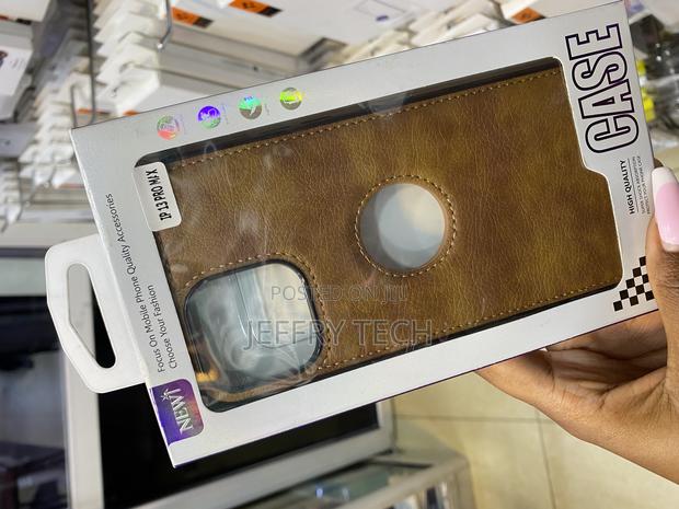 Vemduty Logo Visible iPhone 13 Pro Max Leather Back Case - thumbnail 3