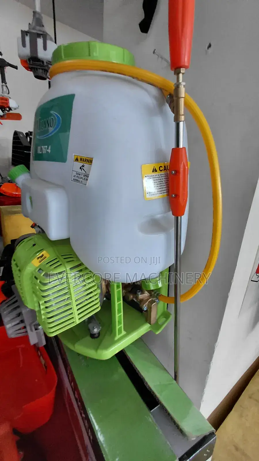 Milano Italia 25litres Back Pack Power Sprayer Machine.