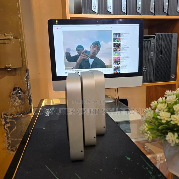 Desktop Computer Apple Mac Mini 8GB Intel Core I5 HDD 500GB - main view