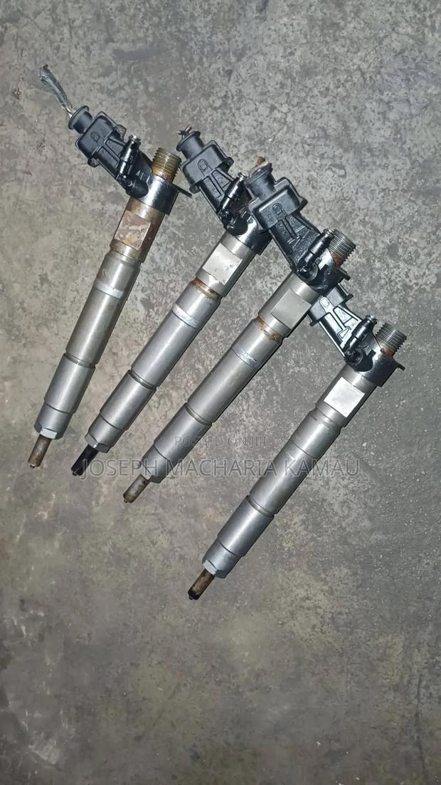 Toyota Turage Nozzles - main view
