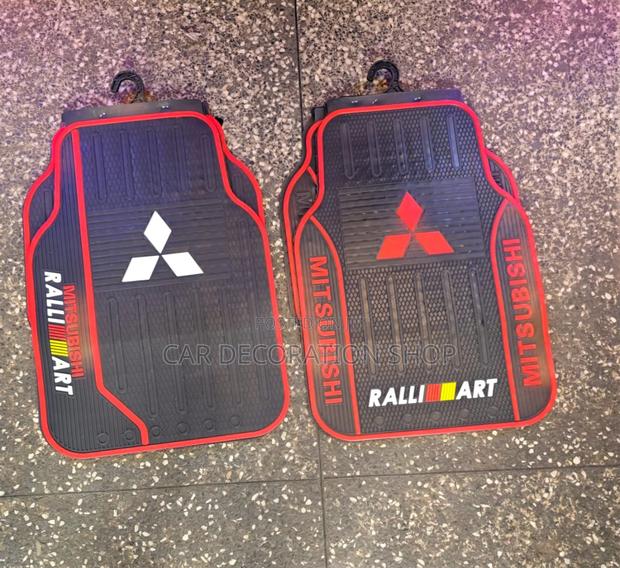Mitsubishi Nonslip 5pc Mats in White or Red Logo
