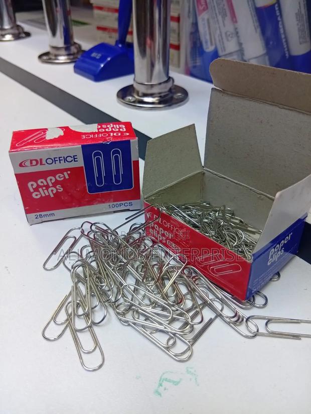 A Packet of 28mm Paper Clips- 100 Pieces Metal Clips