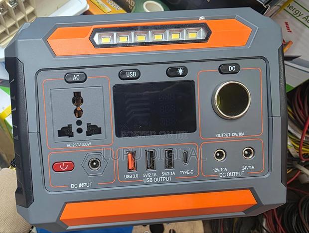 300w Portable Power Station 7800mah Lithium Battery Backup